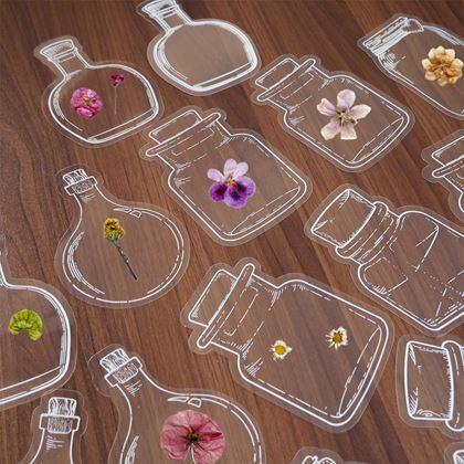 Obrazek z DIY herbarium - naklejki z suszonych kwiatów