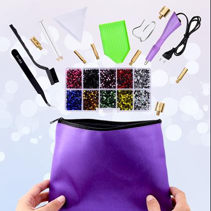 Obrazek z Aplikator do przyklejania kryształków + zestaw kryształków