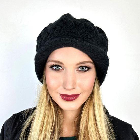 Obrazek z Ocieplany beret z futerkiem - czarny