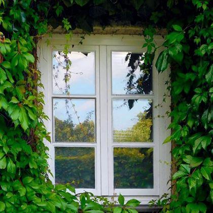 Obrazek z Folia lustrzana na okna 200 cm  - szara