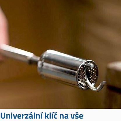 Obraz Uniwersalny klucz nasadowy – bit