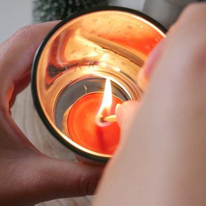 Obrazek z Szklany świecznik bożonarodzeniowy na tealight -  płatki śniegu