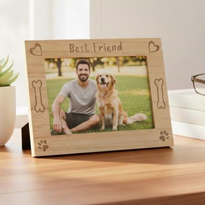 Obrazek z Drewniana ramka na zdjęcia "Best Friend", 10 x 15 cm