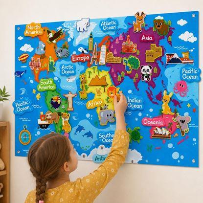 Obraz Filcowa mapa świata dla dzieci ze zwierzątkami i zabytkami