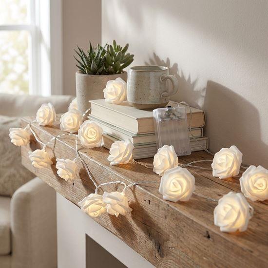 Obrazek z LED łańcuch świetlny na baterie z różami – 20 kwiatów